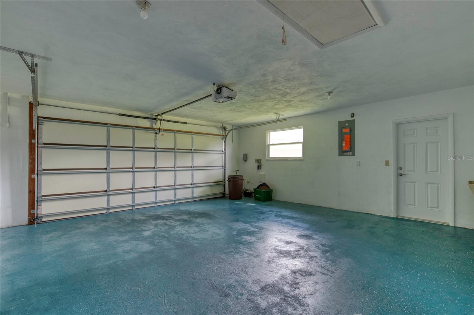 OAK FOREST PH 01-05 - Residential