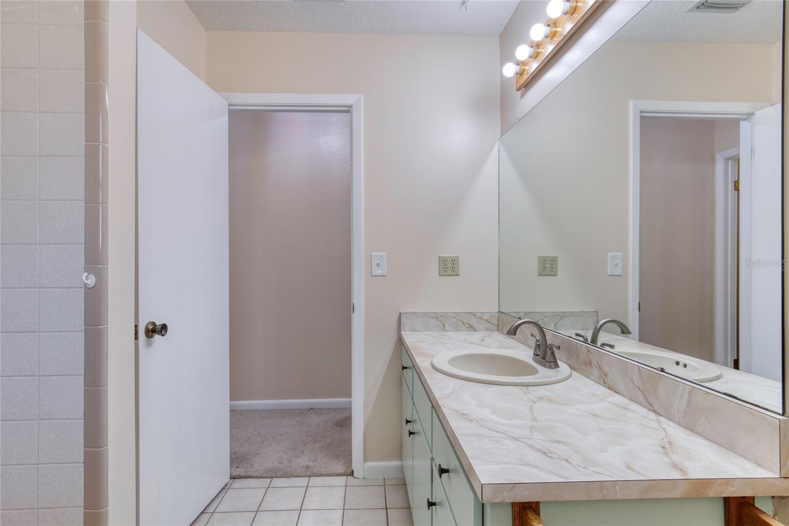 OAK FOREST PH 01-05 - Residential