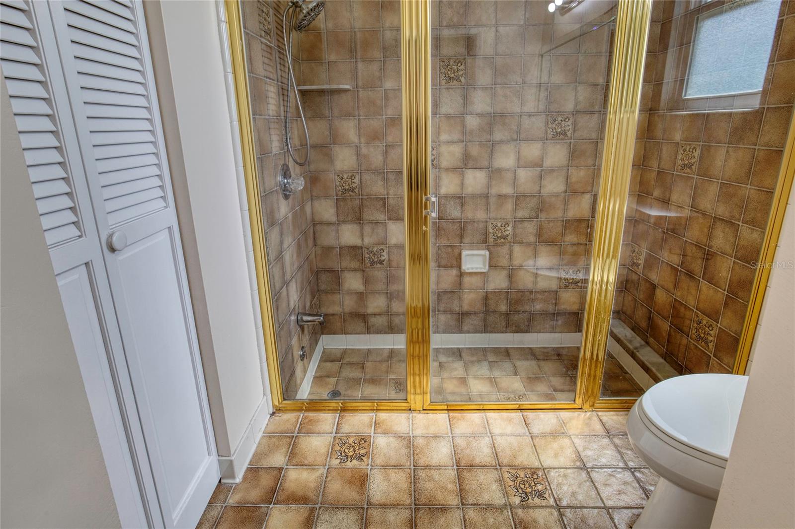 OAK FOREST PH 01-05 - Residential