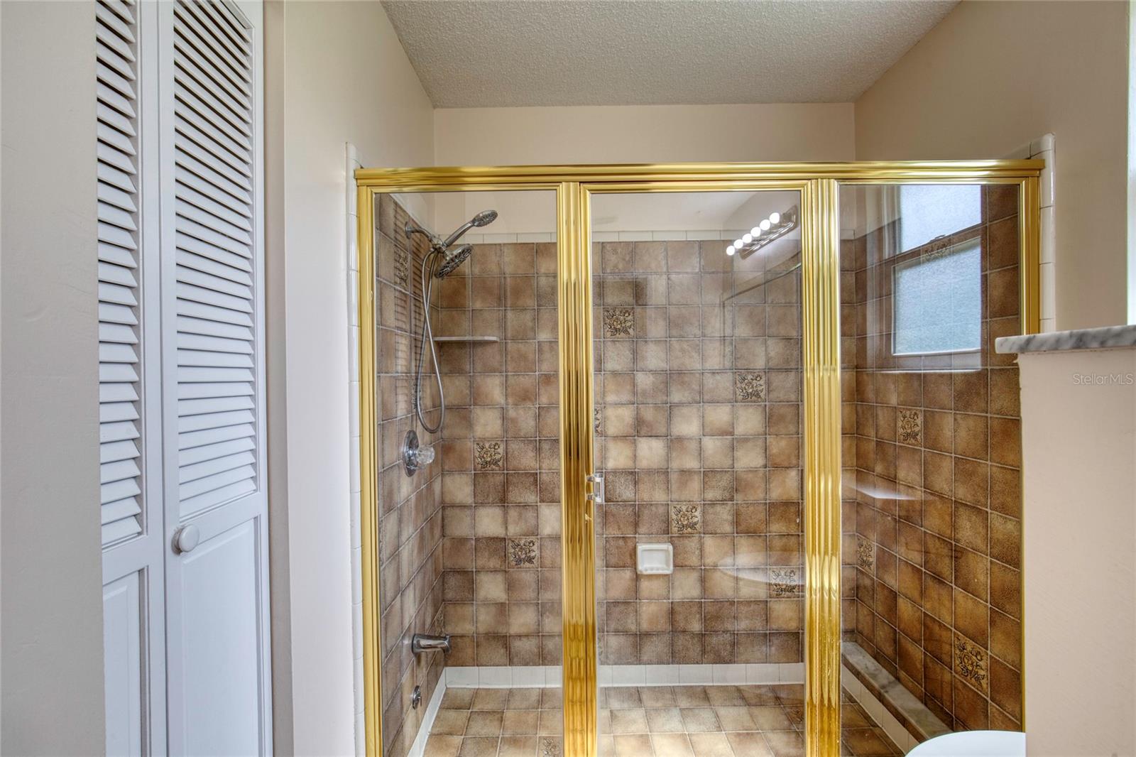 OAK FOREST PH 01-05 - Residential