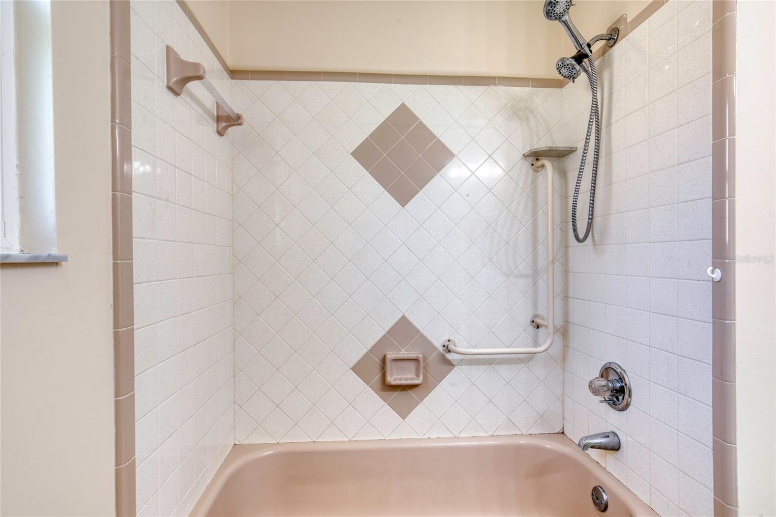 OAK FOREST PH 01-05 - Residential