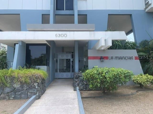6300 AVE. ISLA VERDE COND. LA MANCHA 1201