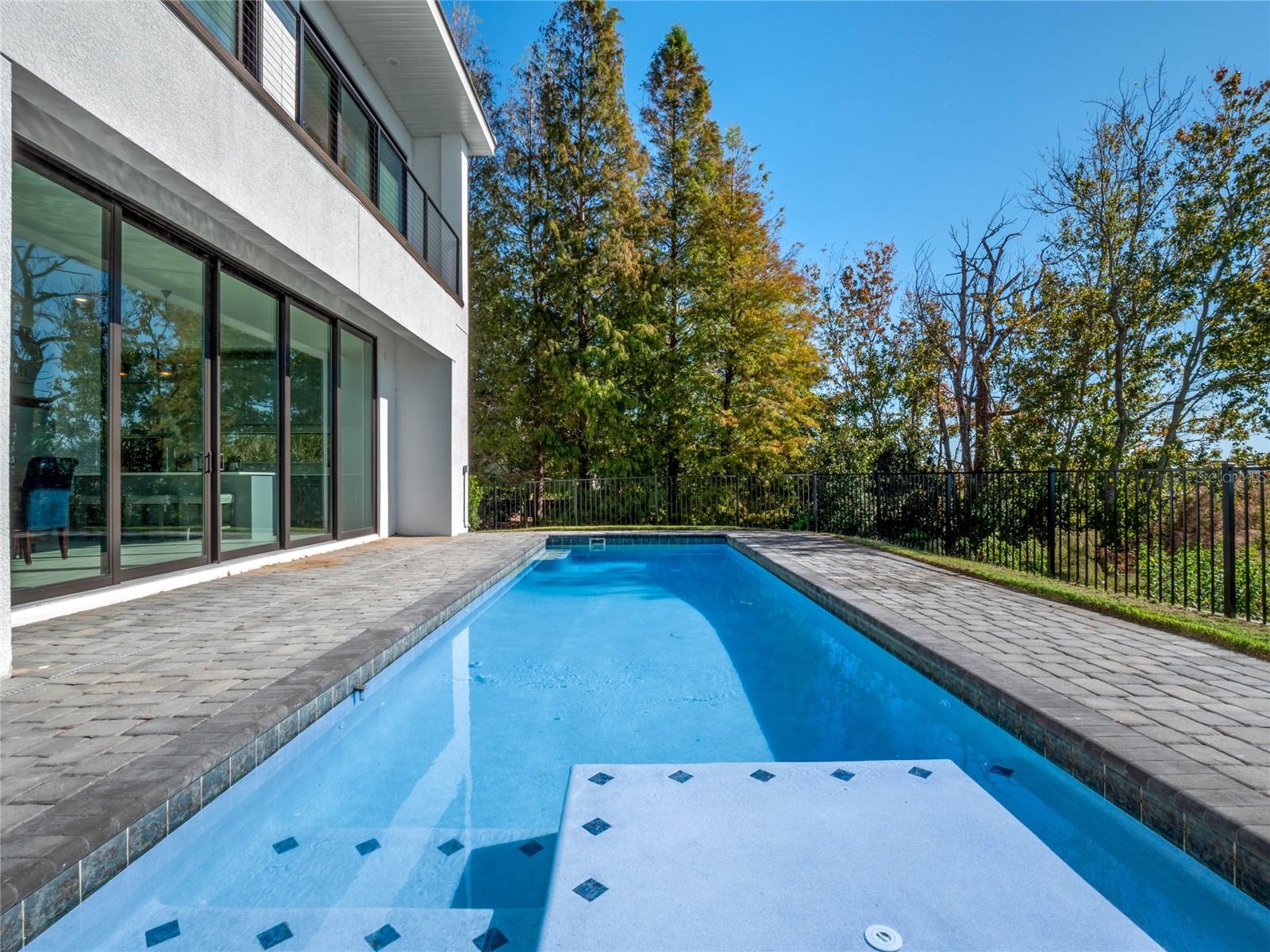 SIGNATURE LKS-PCL 01D PH 02 - Residential