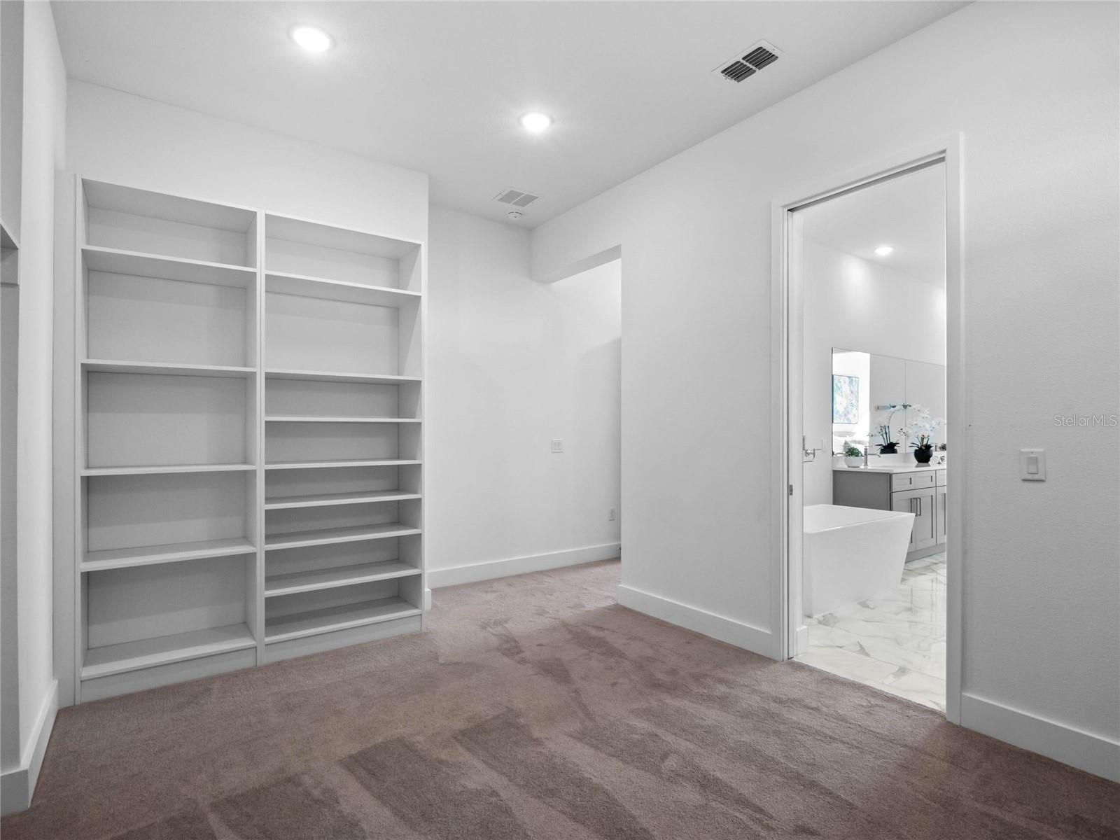 SIGNATURE LKS-PCL 01D PH 02 - Residential