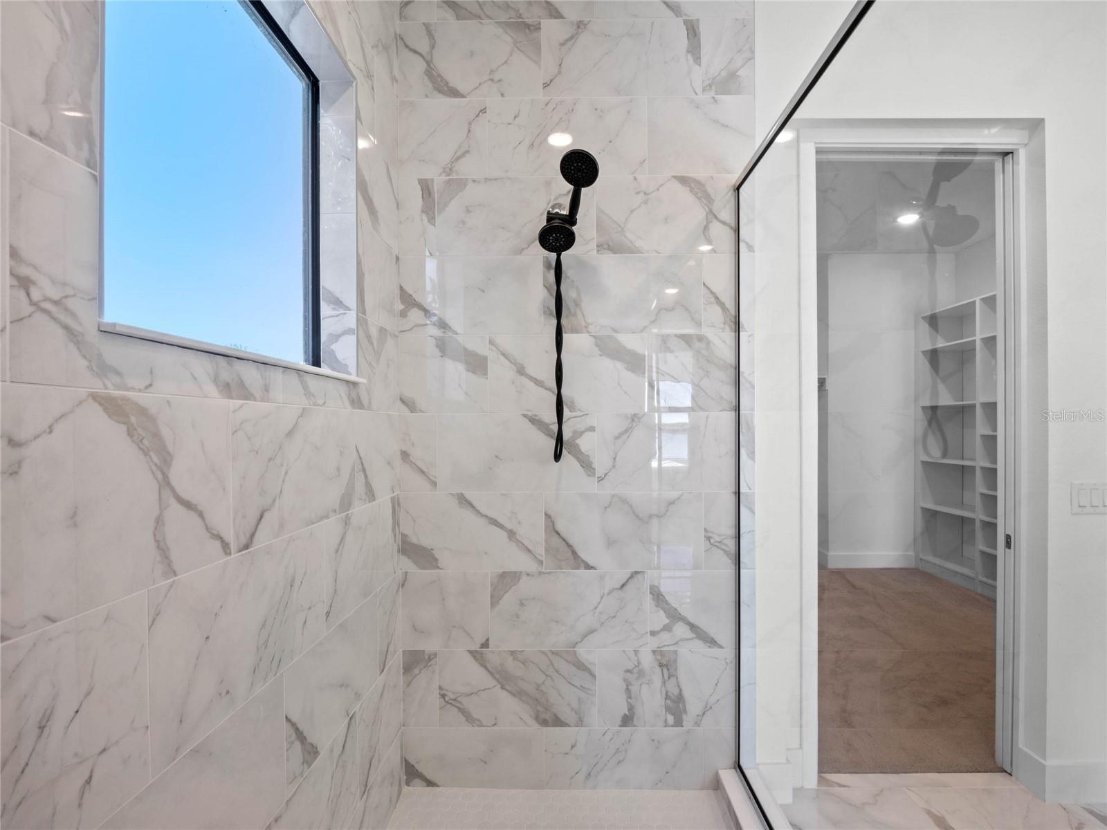 SIGNATURE LKS-PCL 01D PH 02 - Residential