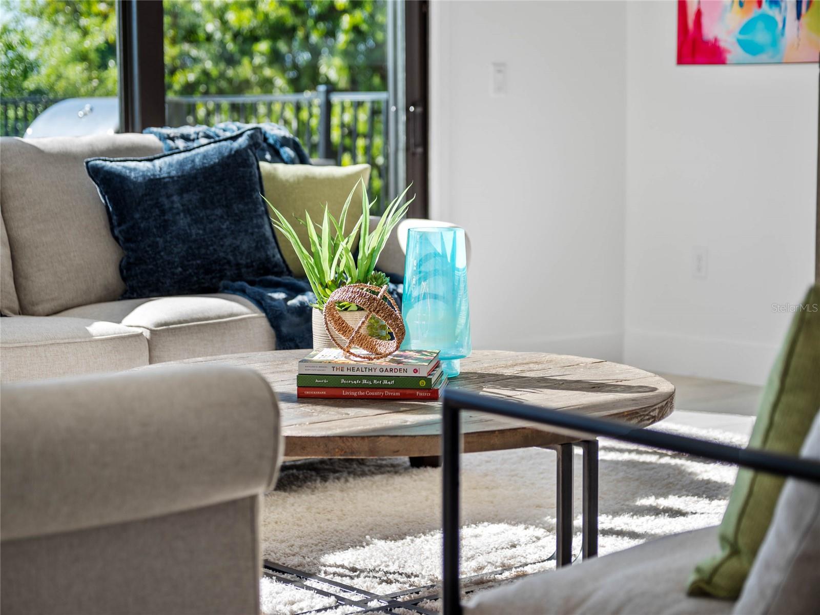 SIGNATURE LKS-PCL 01D PH 02 - Residential