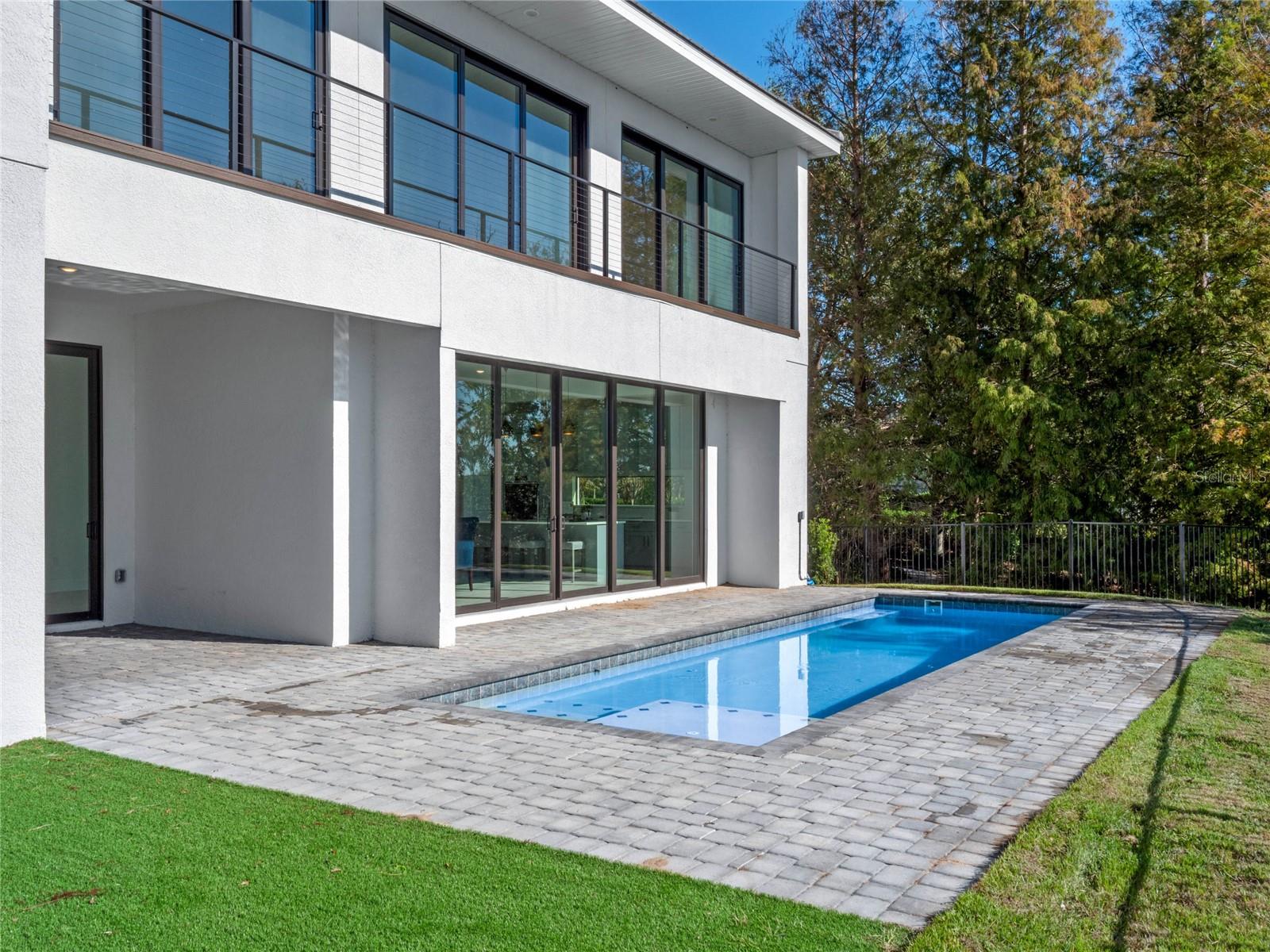 SIGNATURE LKS-PCL 01D PH 02 - Residential