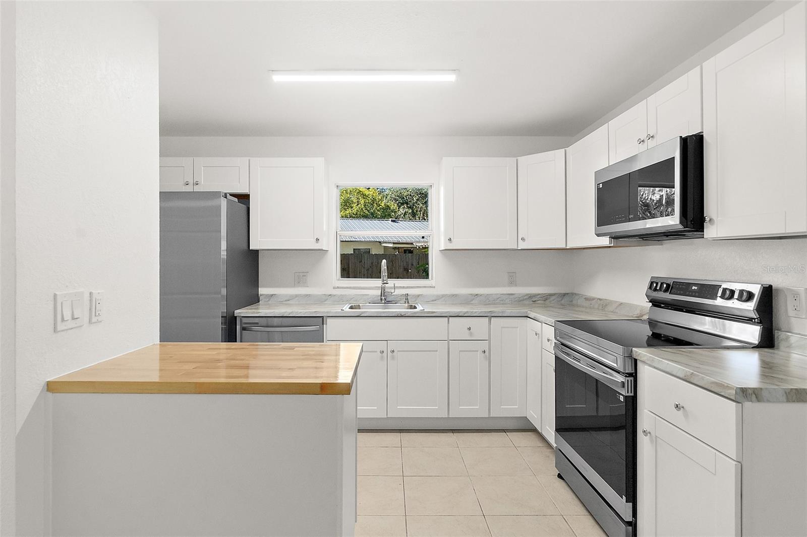 HIGHLAND SHORES SEC I - Residential