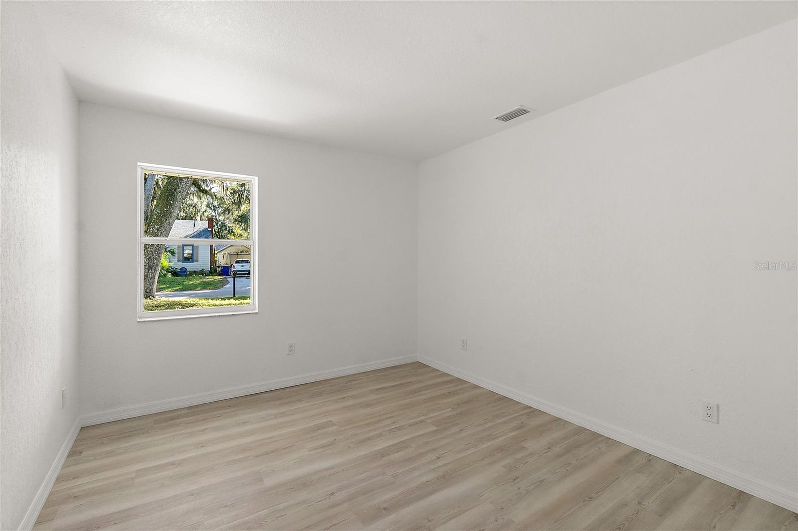 HIGHLAND SHORES SEC I - Residential