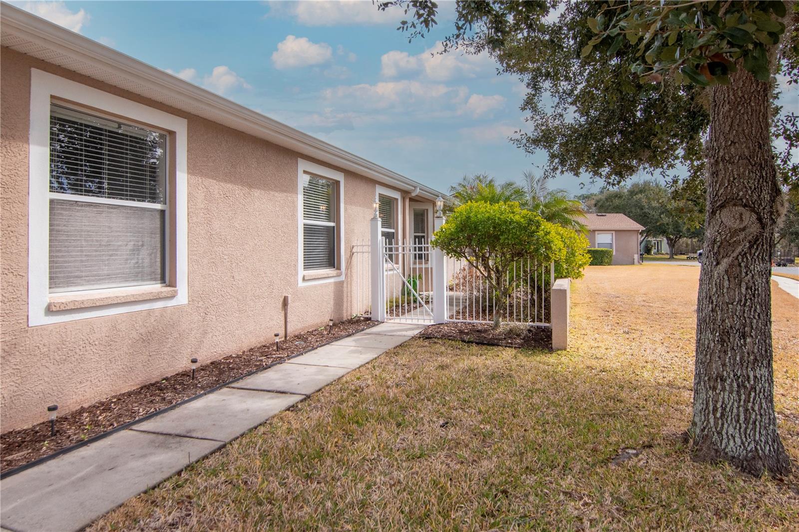 GROVES PH 04 - Residential