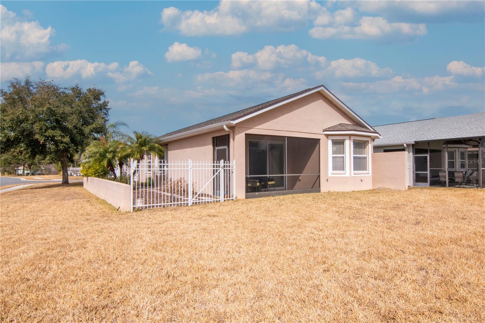 GROVES PH 04 - Residential