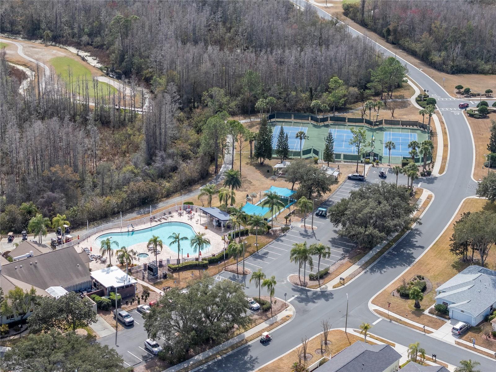 GROVES PH 04 - Residential