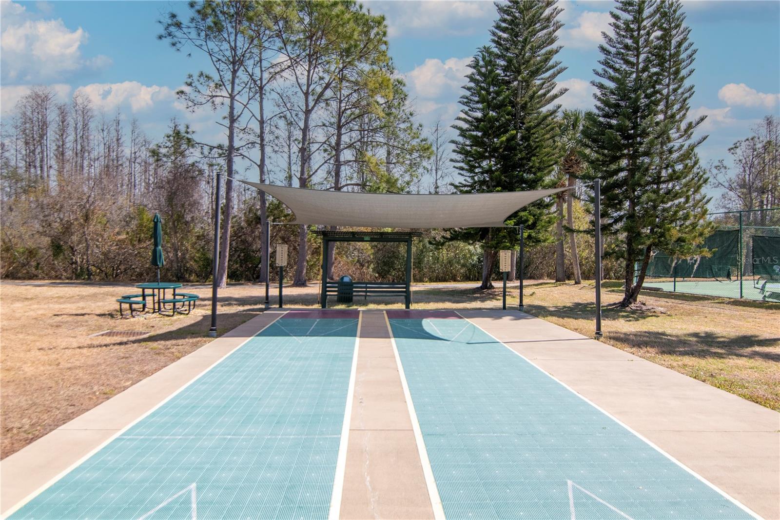 GROVES PH 04 - Residential