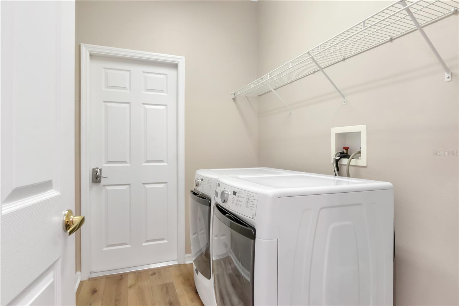 GROVES PH 04 - Residential