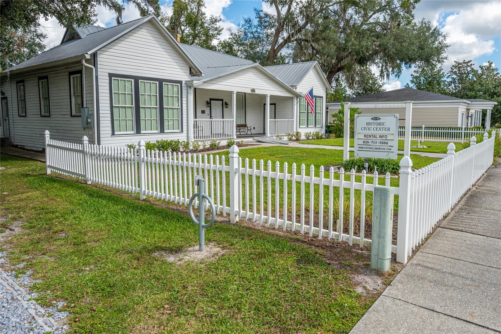 LONGWOOD - Residential