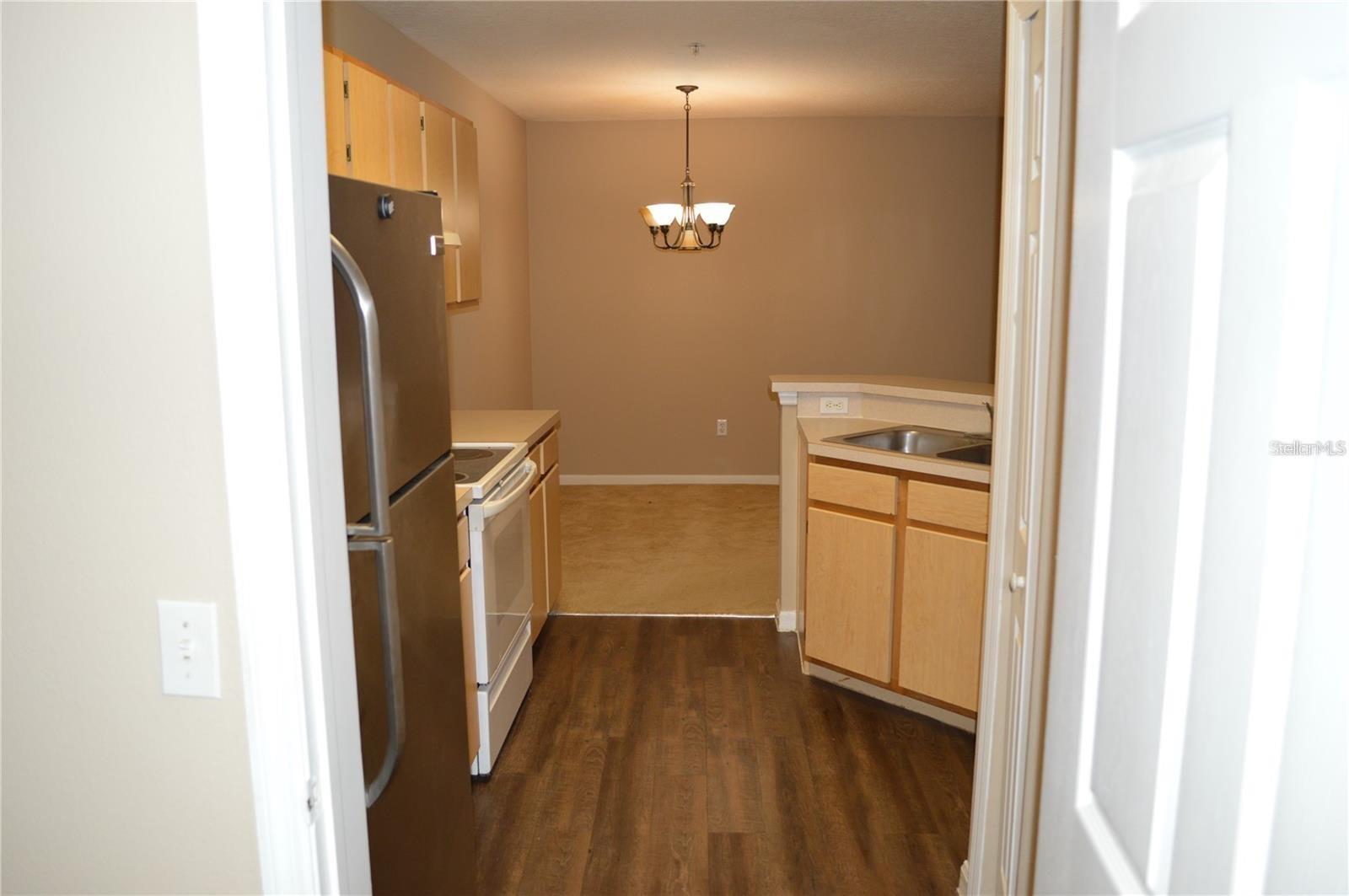 COURTNEY LANDING - Residential Lease