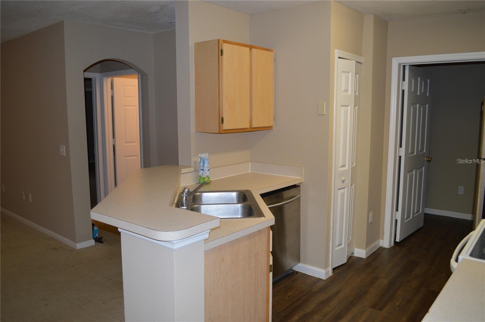 COURTNEY LANDING - Residential Lease