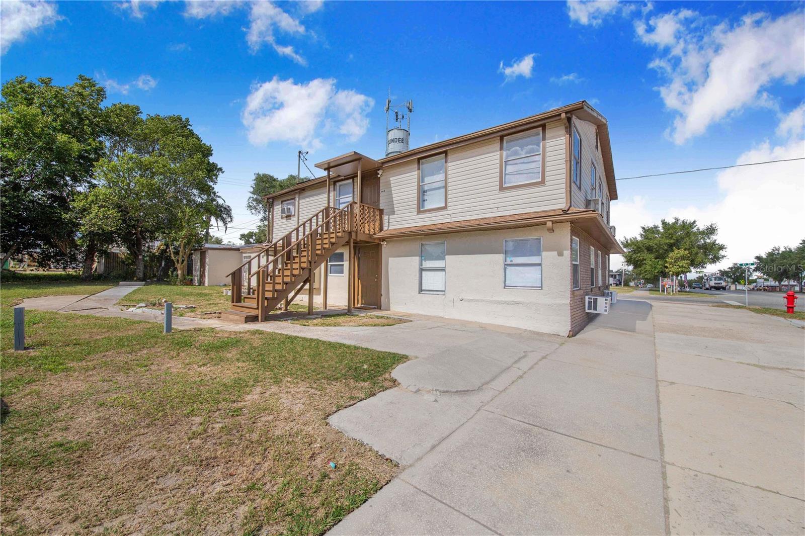 DUNDEE - Commercial Sale