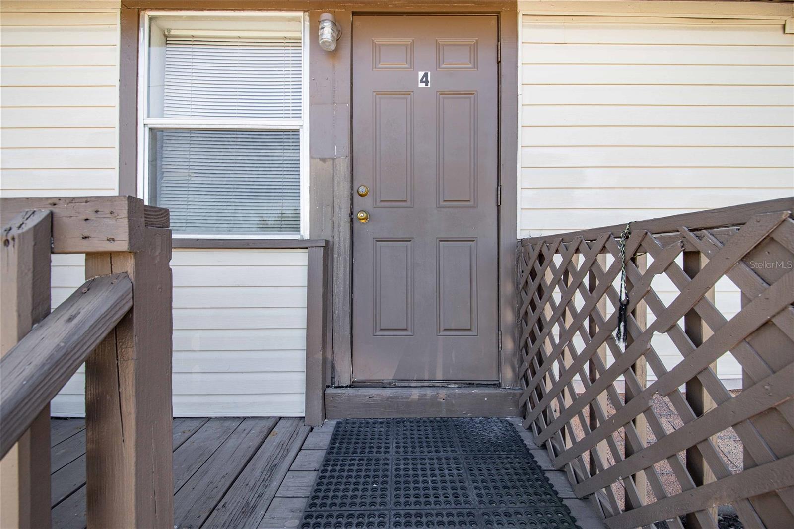 DUNDEE - Commercial Sale