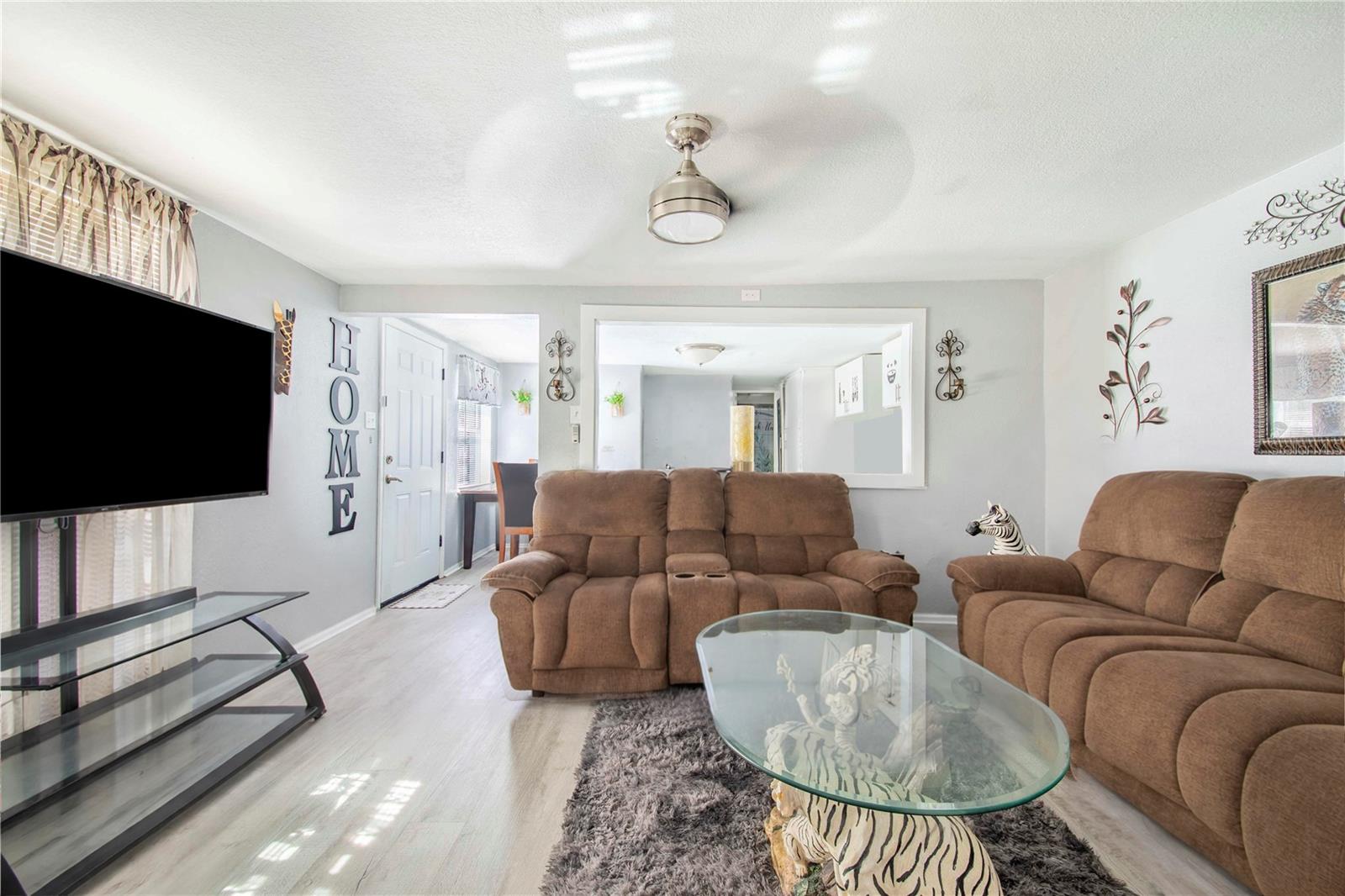 DUNDEE - Commercial Sale