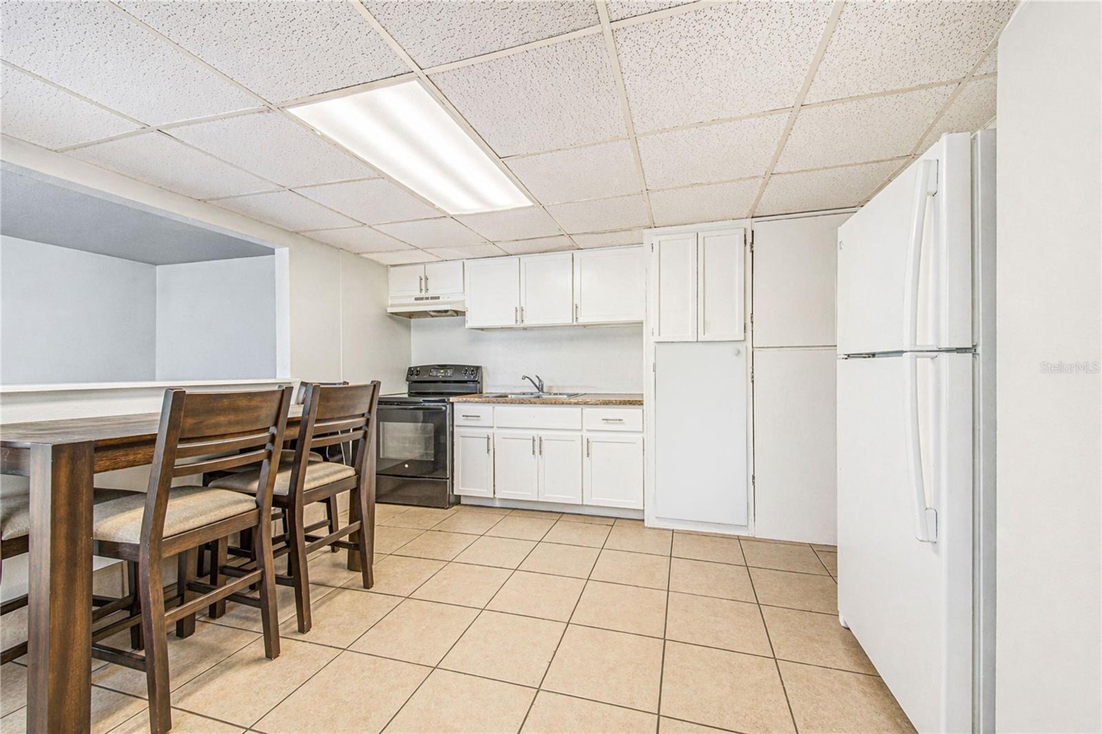 DUNDEE - Commercial Sale