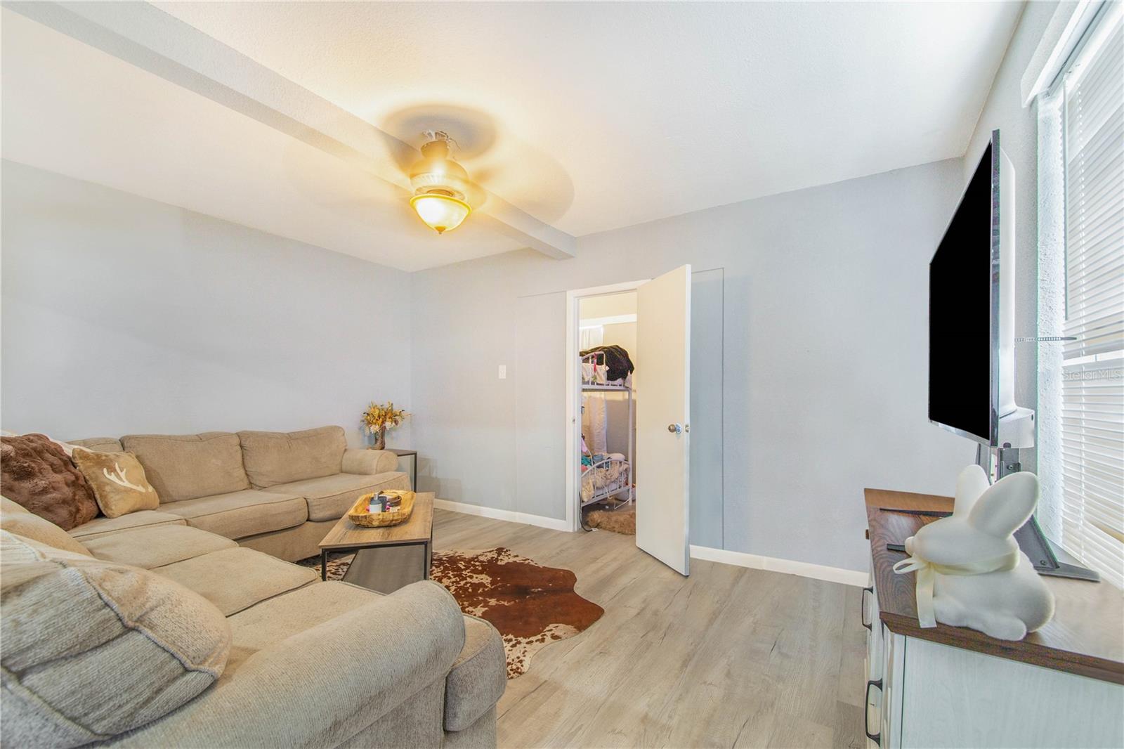 DUNDEE - Commercial Sale