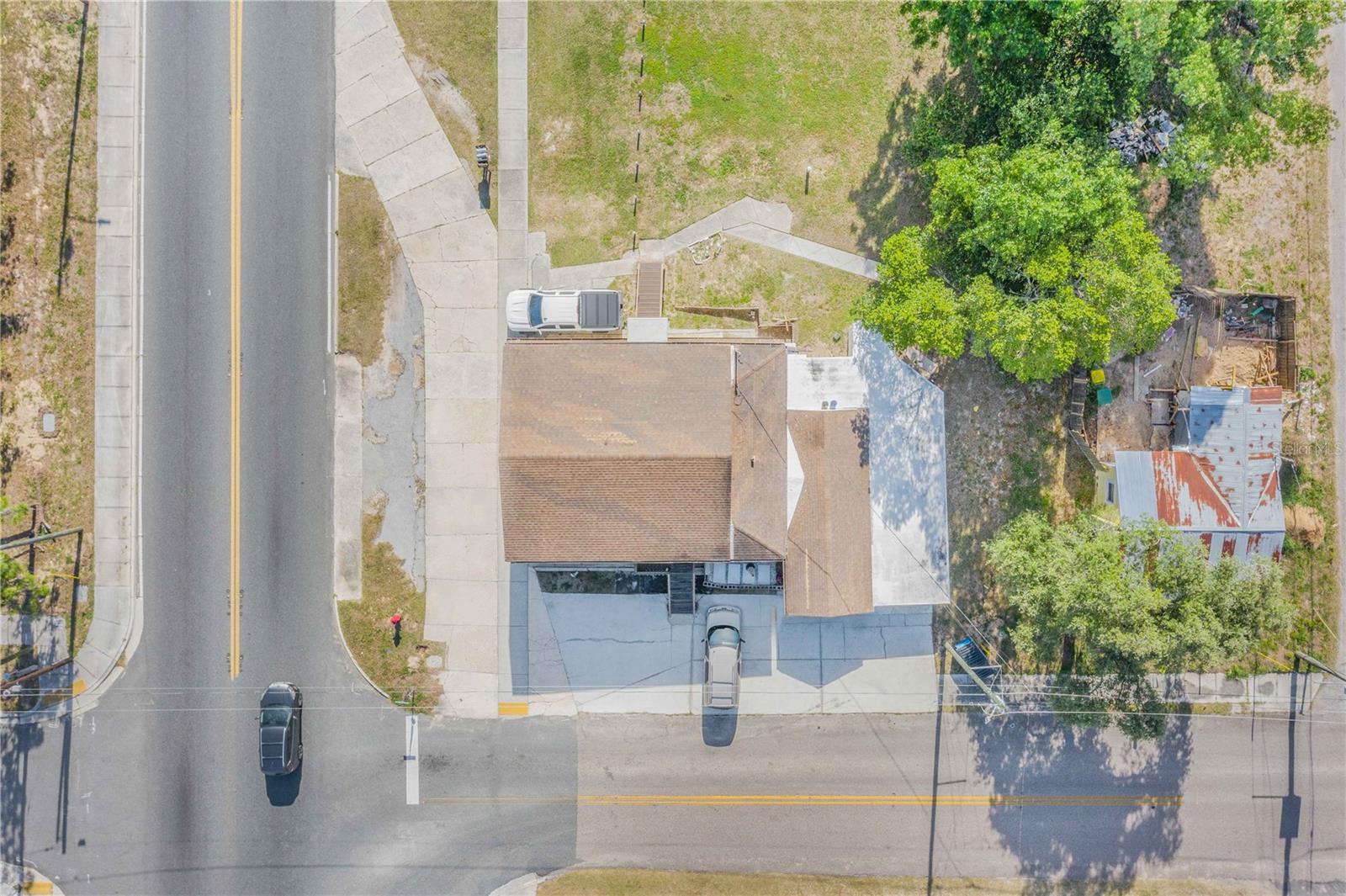 DUNDEE - Commercial Sale