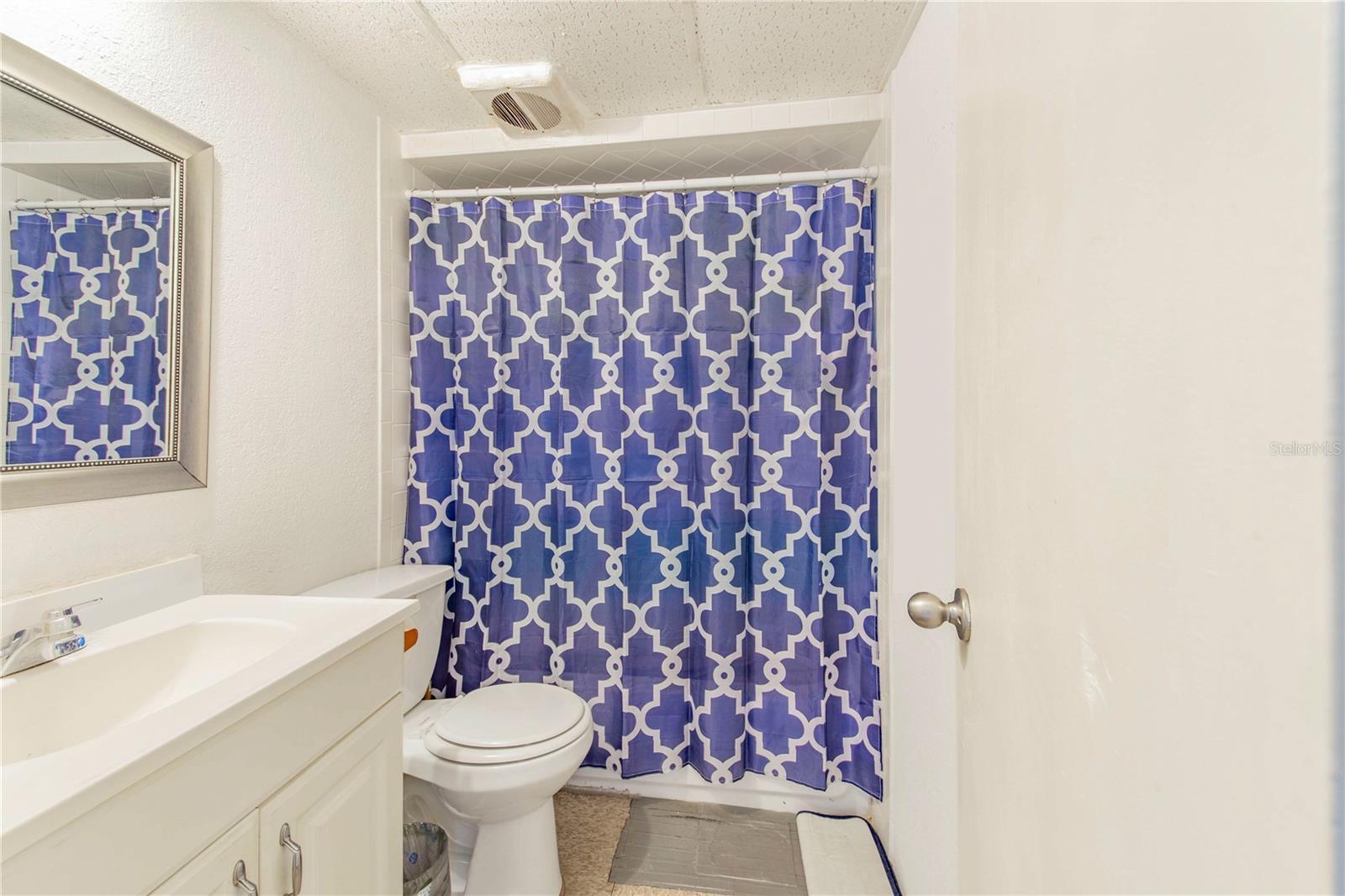 DUNDEE - Commercial Sale