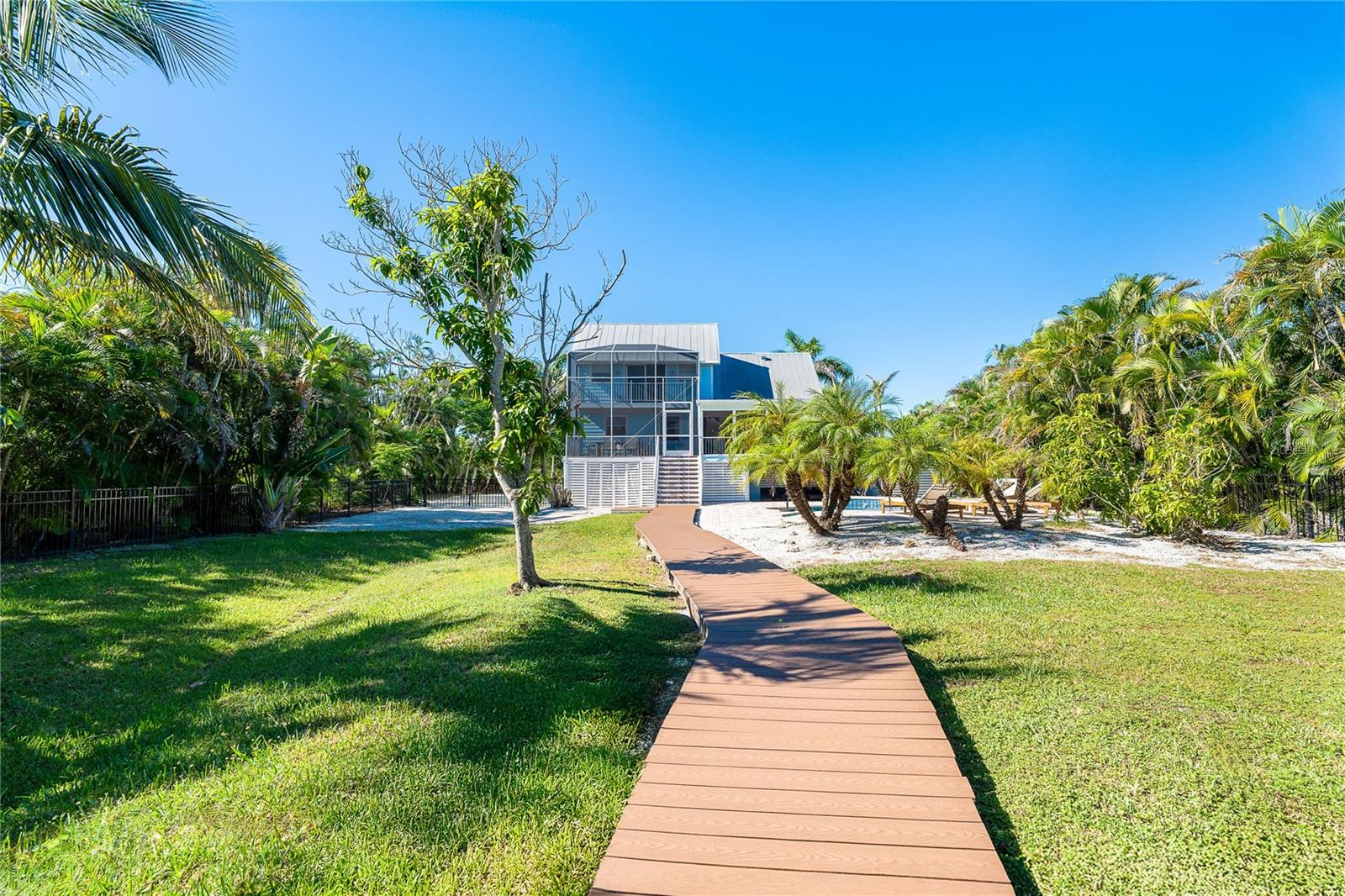 PALM ISLAND ESTATES UN 4 - Residential