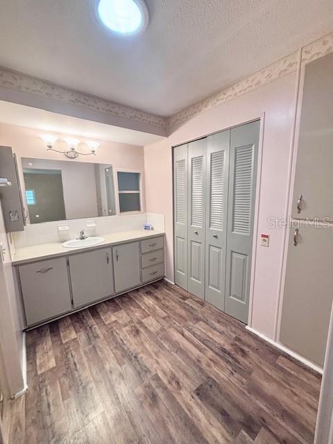 HAWTHORNE AT LEESBURG A COOP - Residential