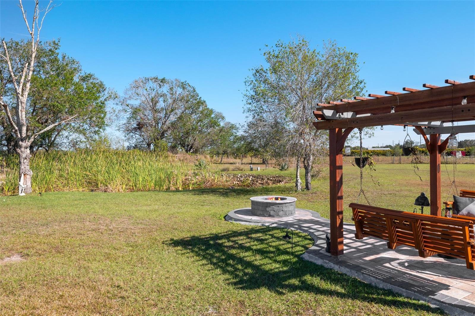 ARCADIA GRVS INC - Residential