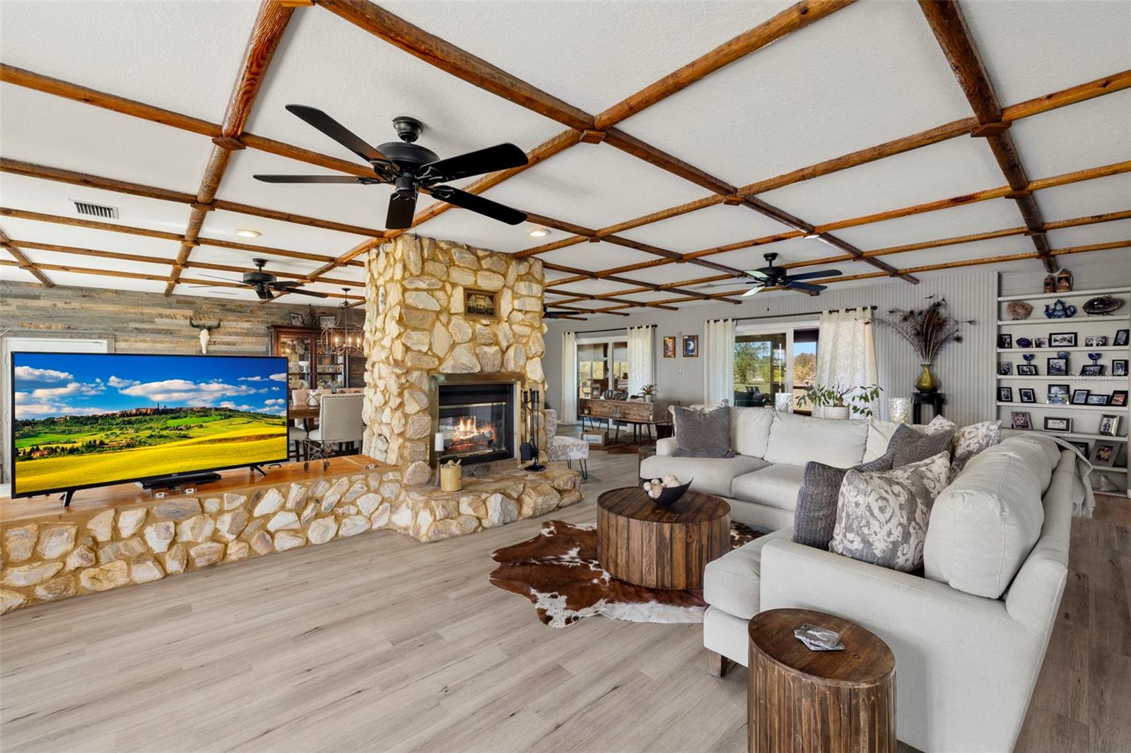 ARCADIA GRVS INC - Residential