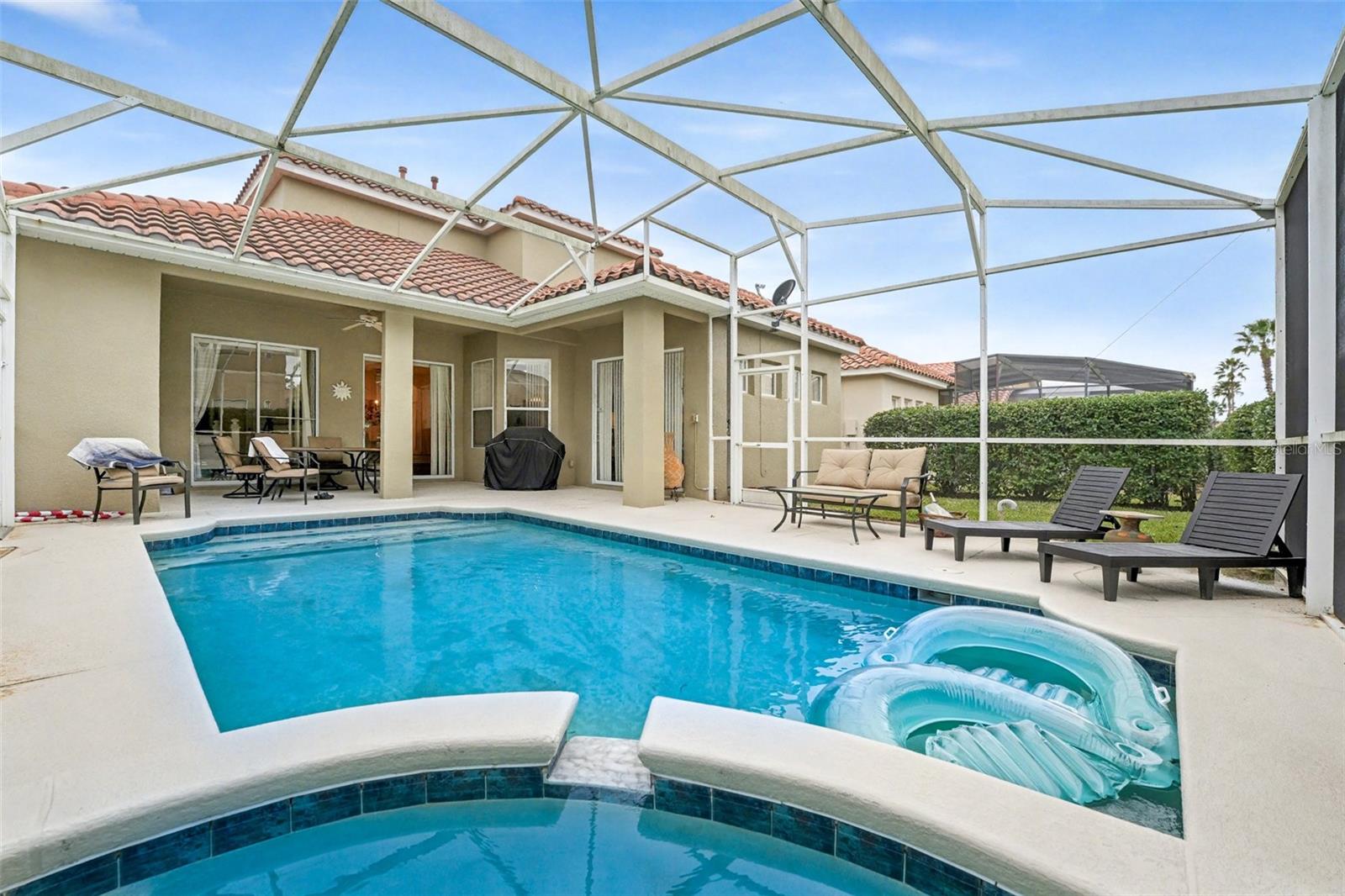 TUSCAN HILLS - Residential