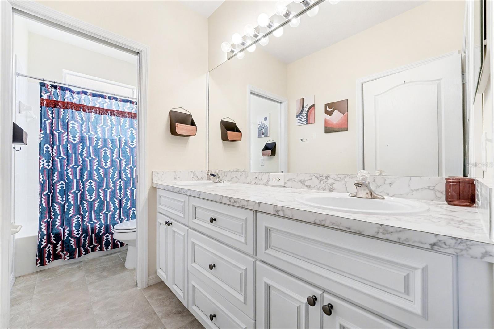 TUSCAN HILLS - Residential