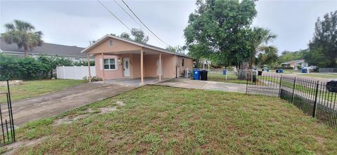 1401 43RD STREET S ST PETERSBURG FL 33711