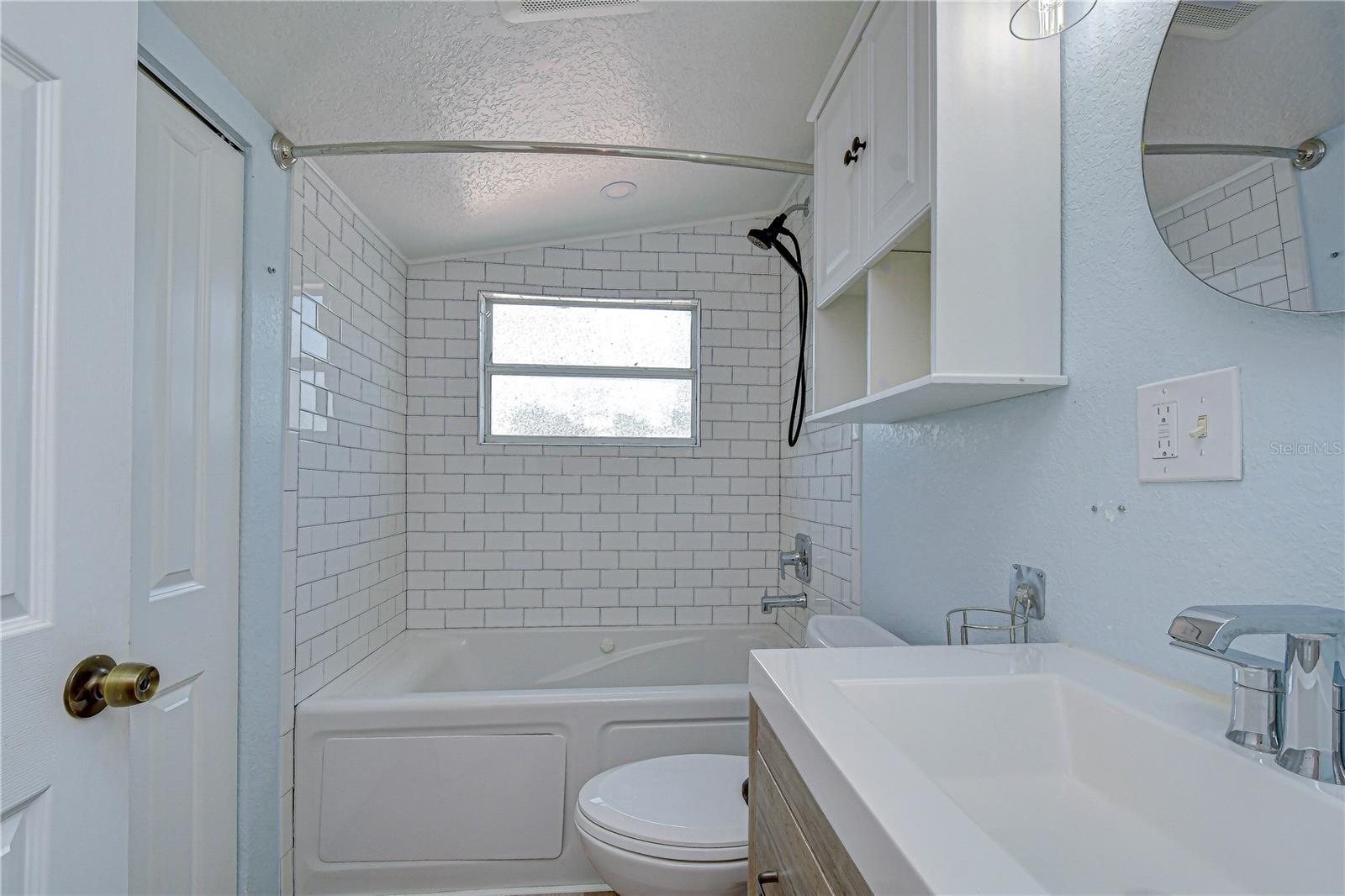 ROMEO HEIGHTS - Residential