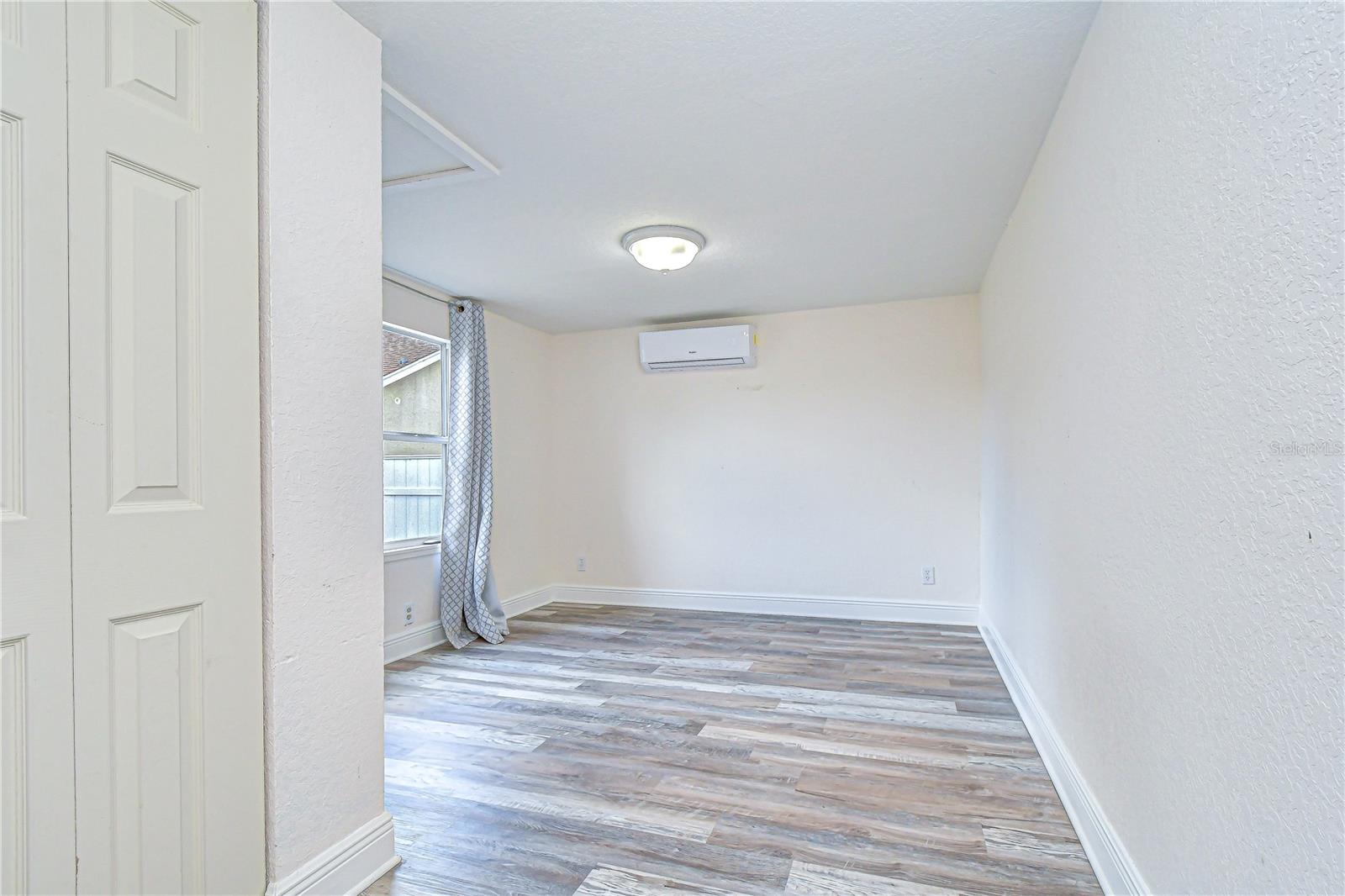 ROMEO HEIGHTS - Residential
