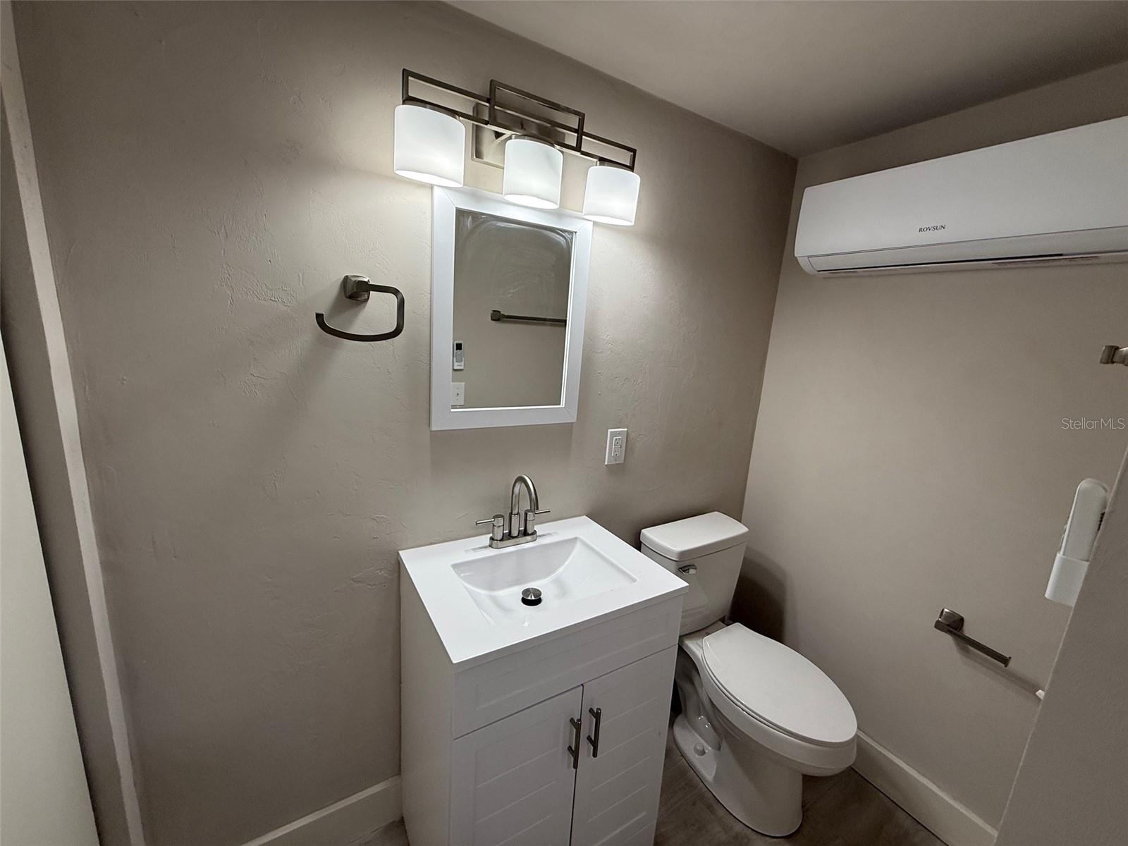 ELLIOT & LENGLE ADDN-HIGHLAND HEIGHTS - Residential