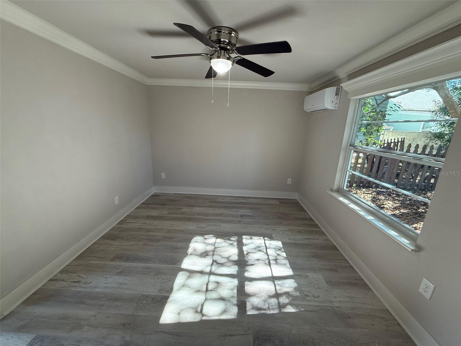 ELLIOT & LENGLE ADDN-HIGHLAND HEIGHTS - Residential