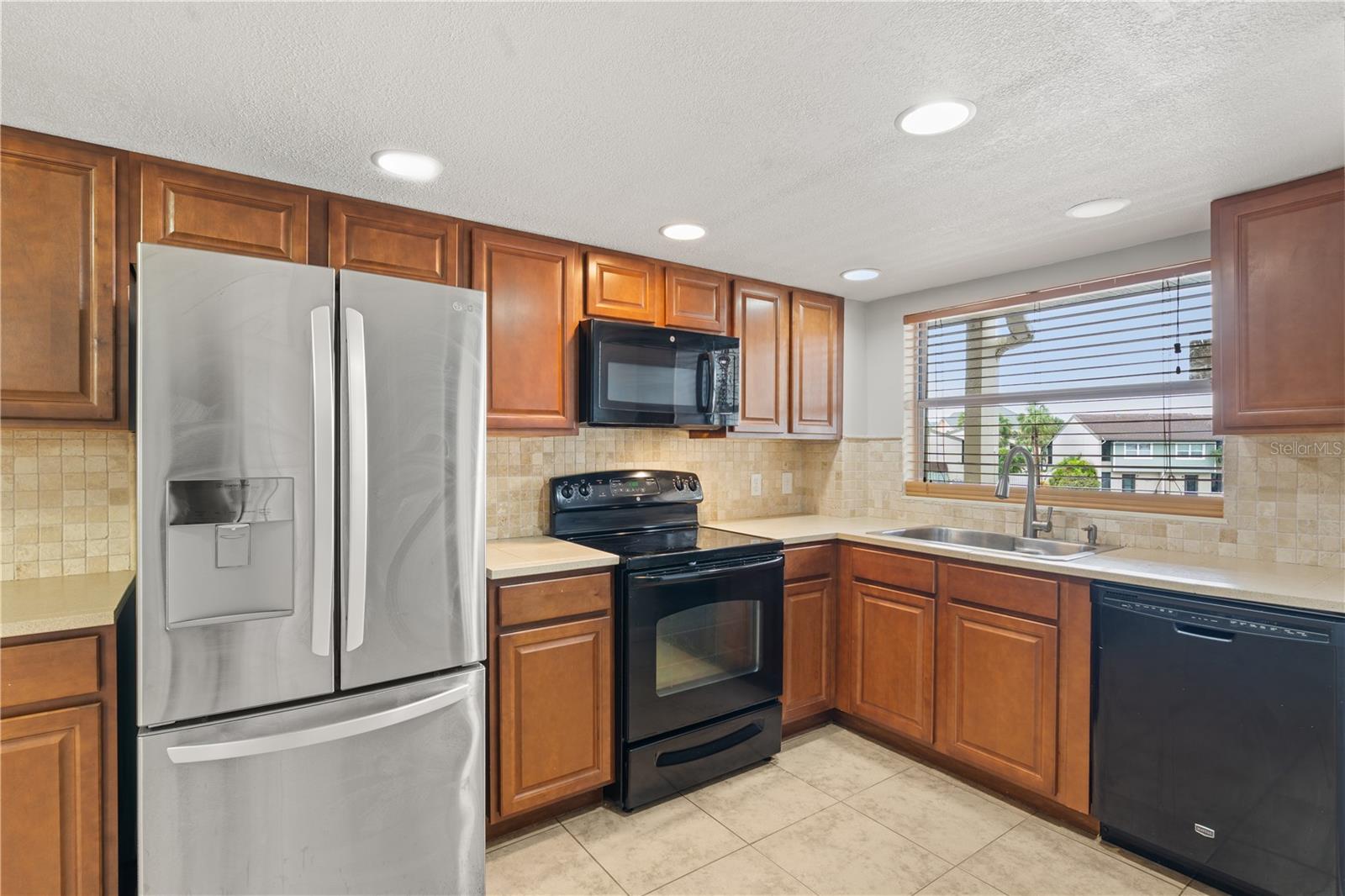 ANCHOR POINT A CONDO - Residential