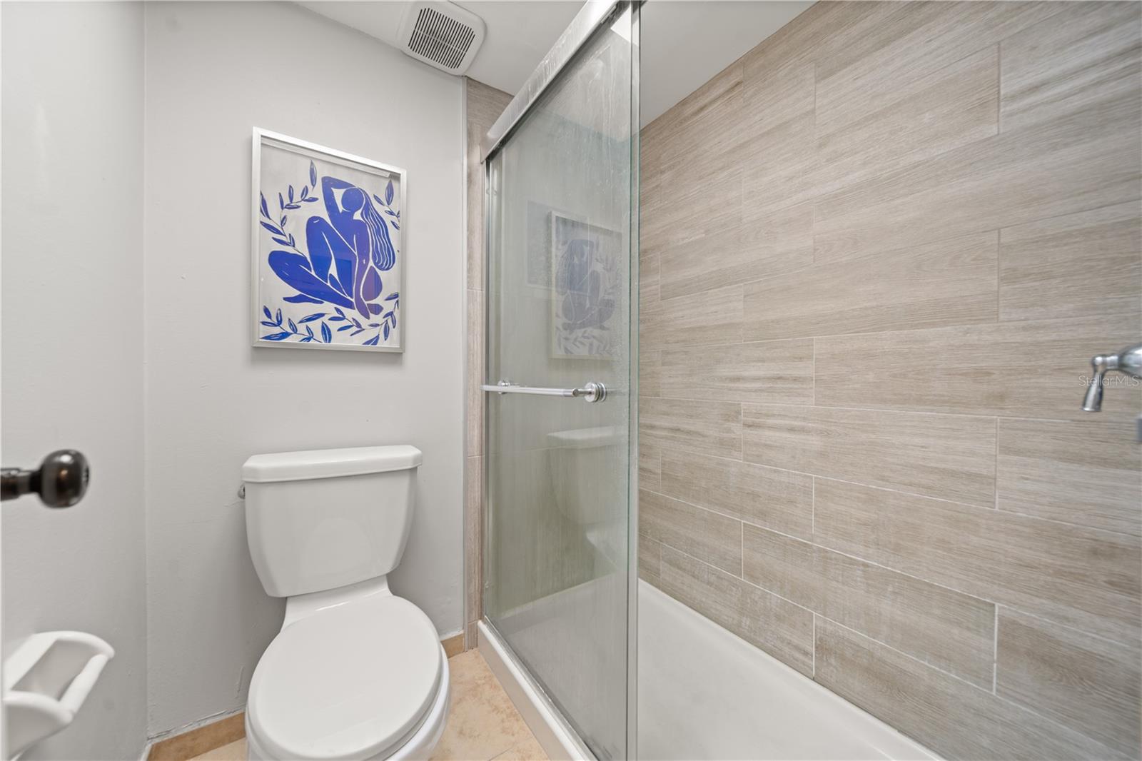 ANCHOR POINT A CONDO - Residential