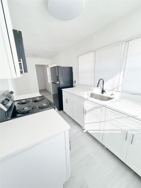 Tiny photo for 205 S Grove Street, Eustis, FL 32726 (MLS # O6367864)