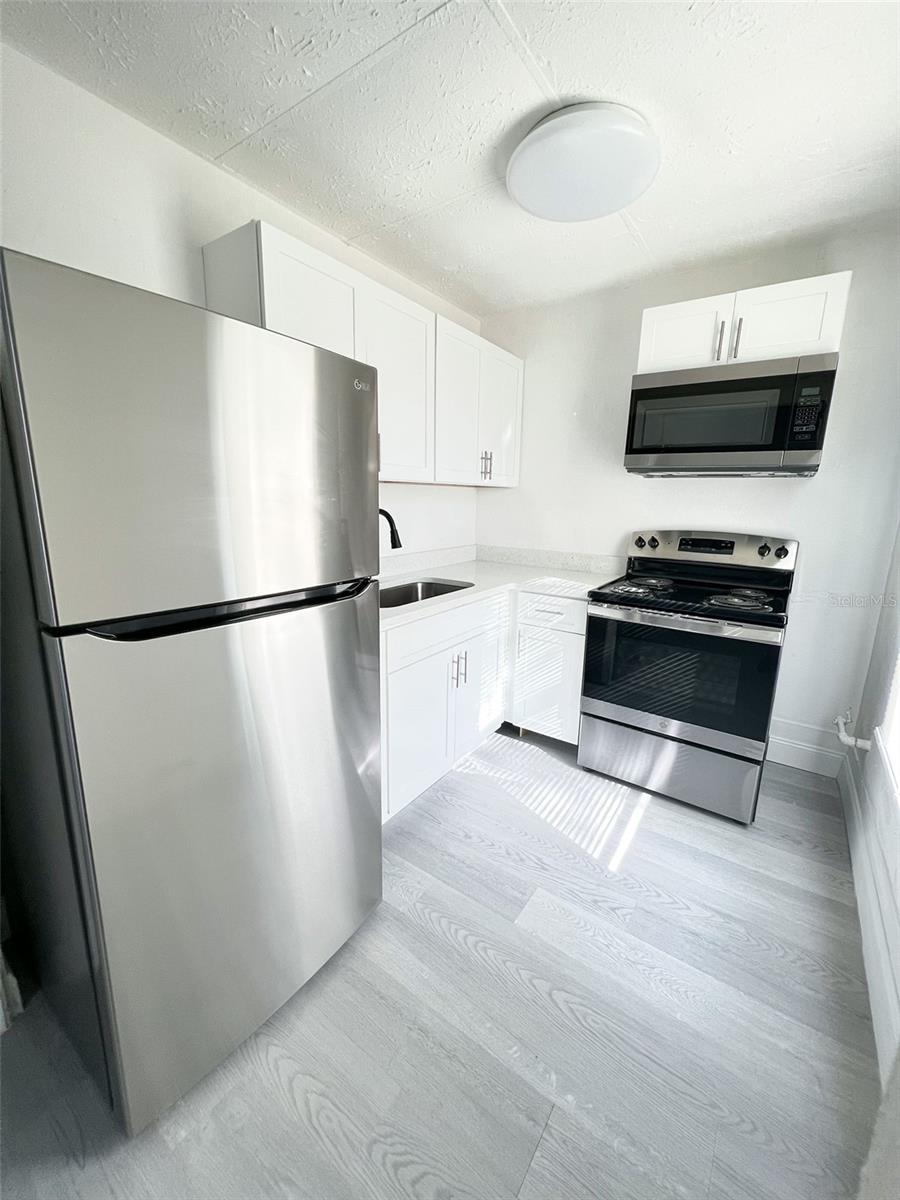 EUSTIS - Commercial Sale