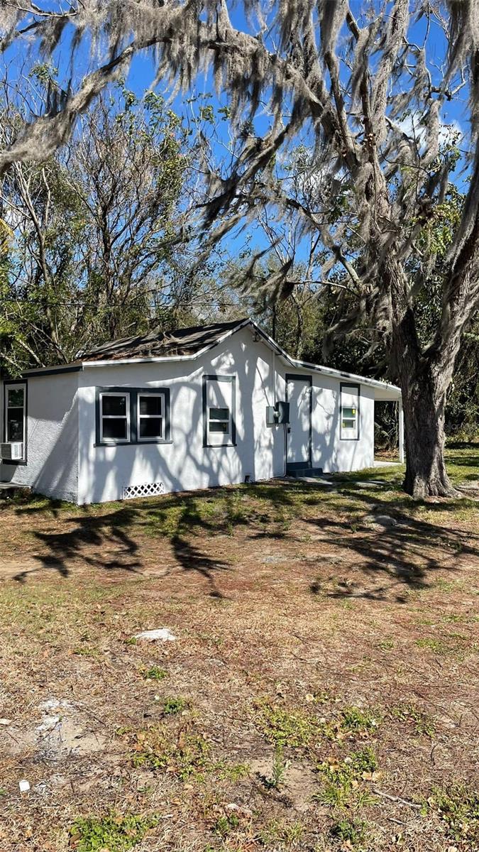 EUSTIS - Commercial Sale