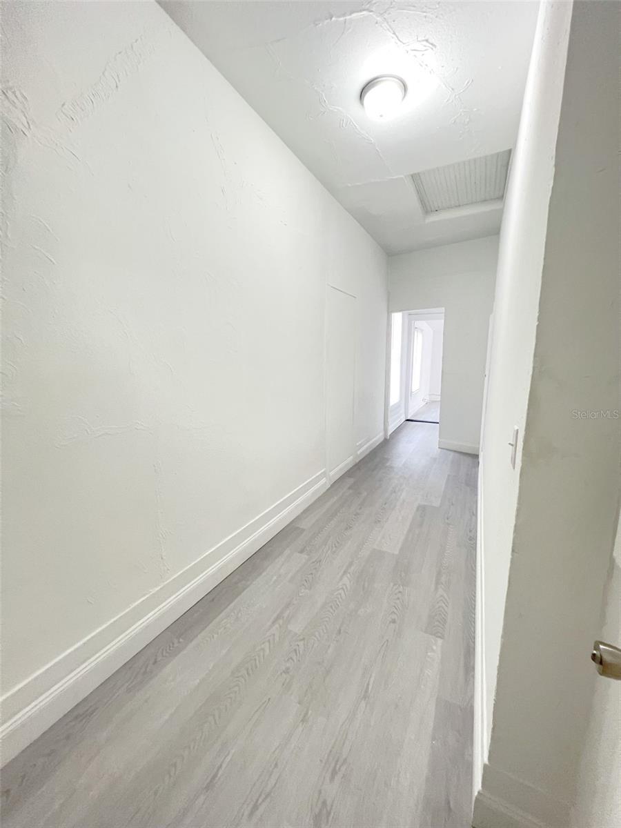 EUSTIS - Commercial Sale