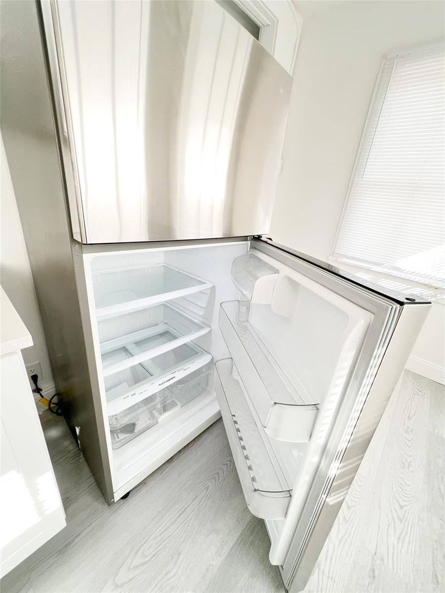 EUSTIS - Commercial Sale