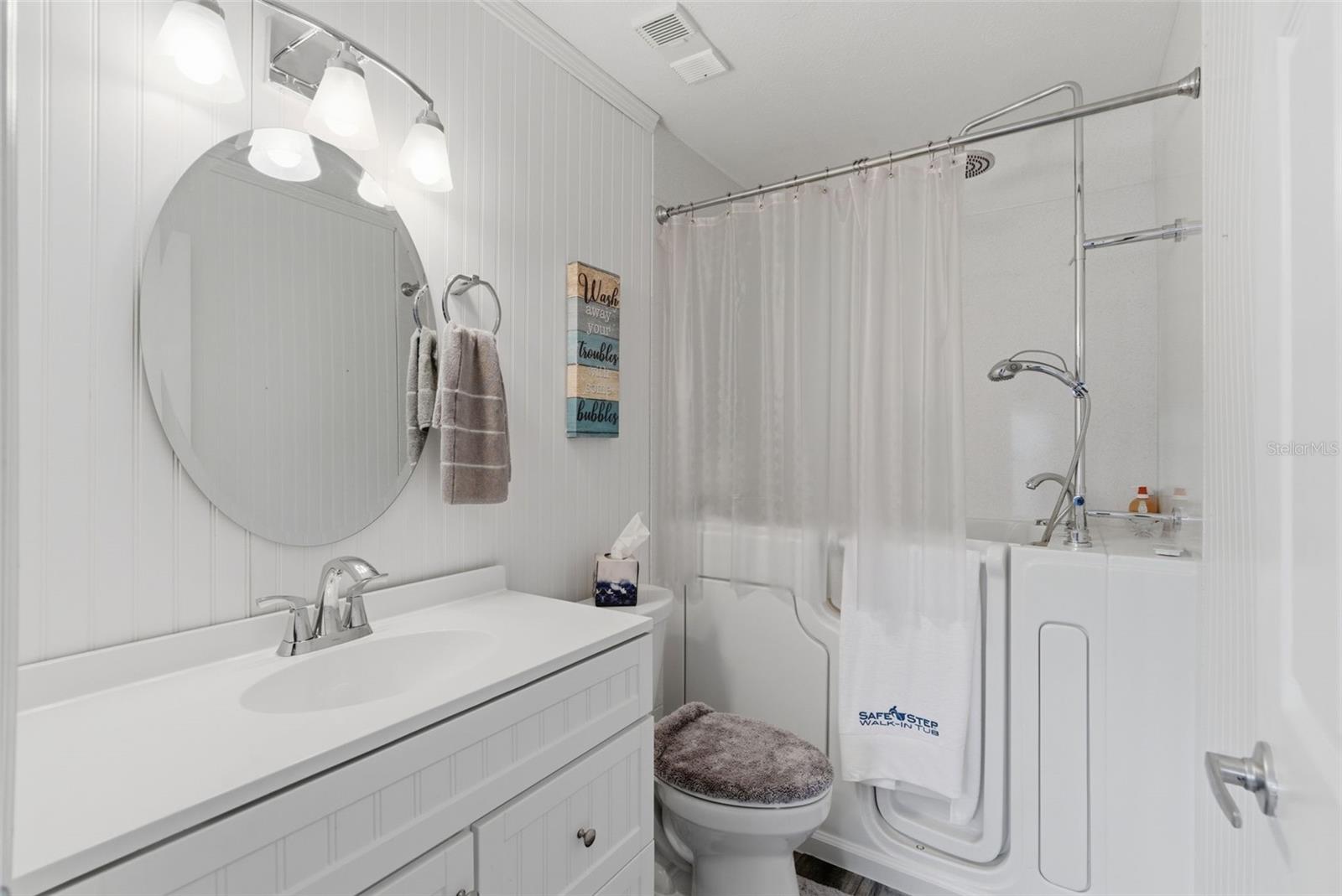 WATER VIEW ESTATES - Residential