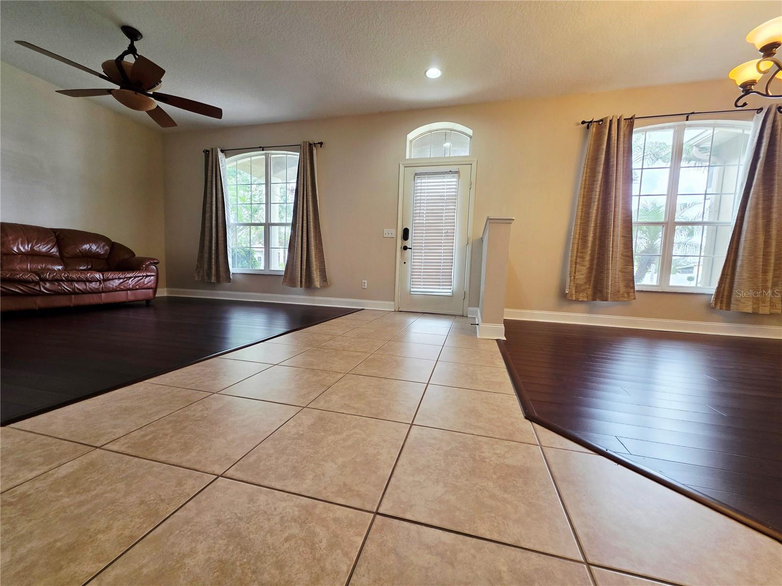 3193 TOHO COURT