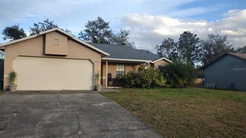 525 BATTERSEA AVENUE DELTONA FL 32738