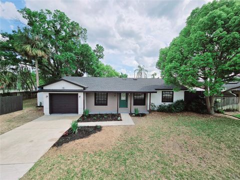 218 W MAGNOLIA AVENUE LONGWOOD FL 32750